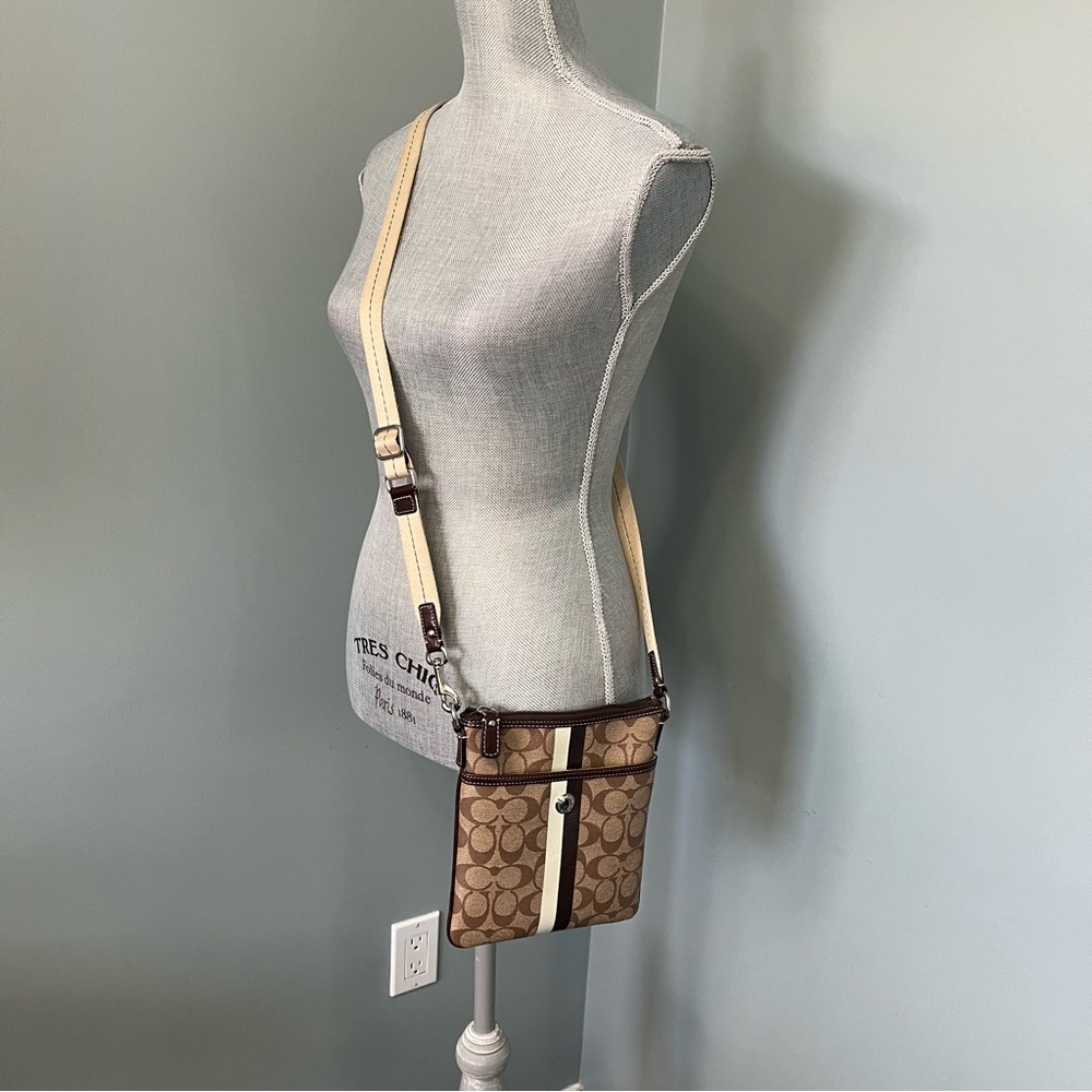COACH Crossbody purse brown tan